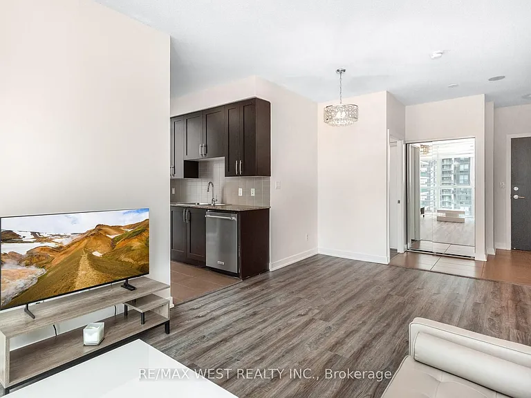 4070 Confederation Pkwy #1504 — Photo 13