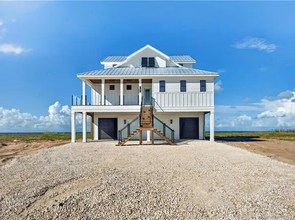 2642 Bienville Blvd, Dauphin Island, AL 36528