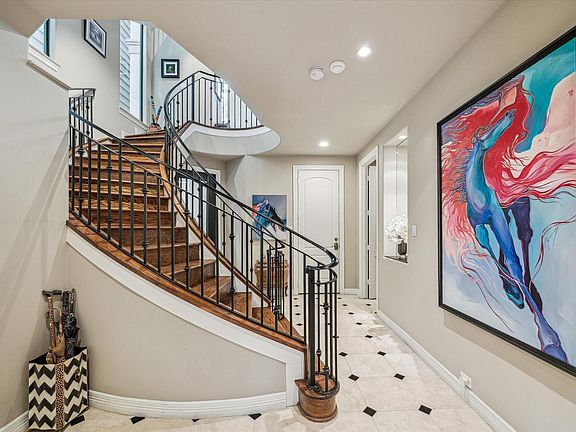 2nd image of 6506 Rodrigo St