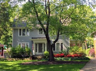 2847 Berkshire Rd, Cleveland Heights, OH 44118