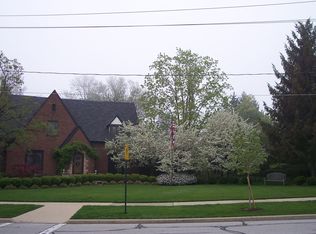 20070 Beach Cliff Blvd, Rocky River, OH 44116