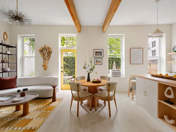 252 Greene Avenue image 1 of 14