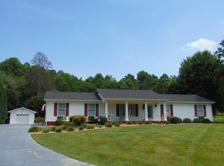 2695 Watermill Rd, Cookeville, TN 38501