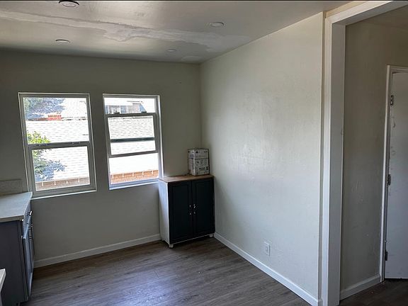 2nd image of 759 N Caswell Ave APT B