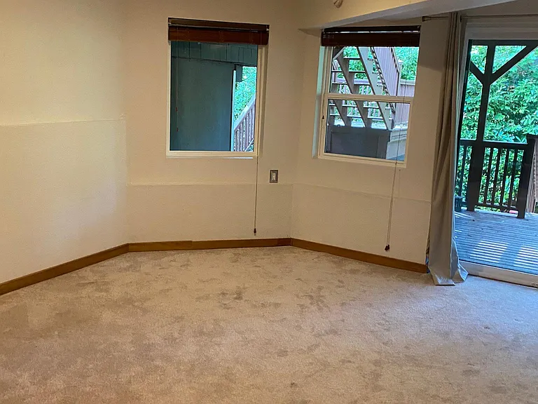 12818 SE 47th Pl — Photo 14