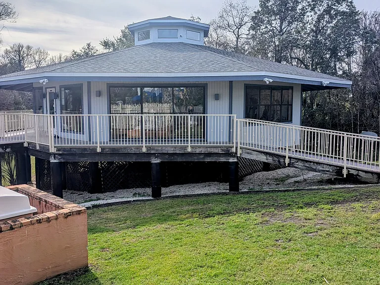 201 Pensacola Beach Rd #B11 — Photo 2