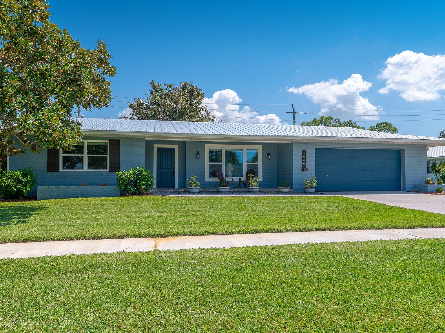 1442 SE Sunshine Avenue