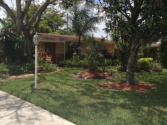 4th image of 4434 Birdwood St