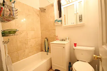 Rented by Dynamik Realty