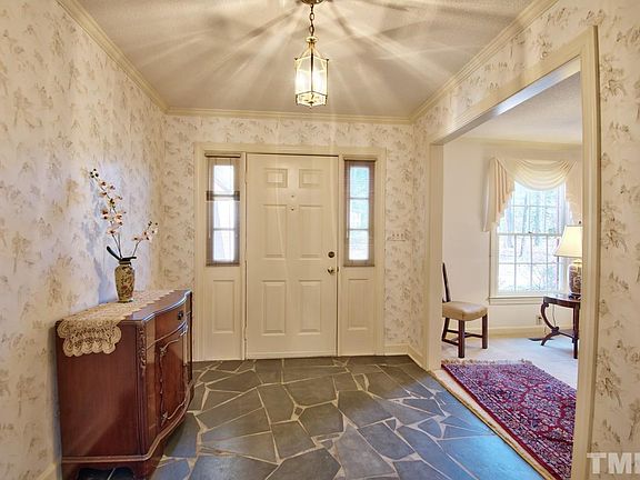 4th image of 76 Cedar Hills Cir