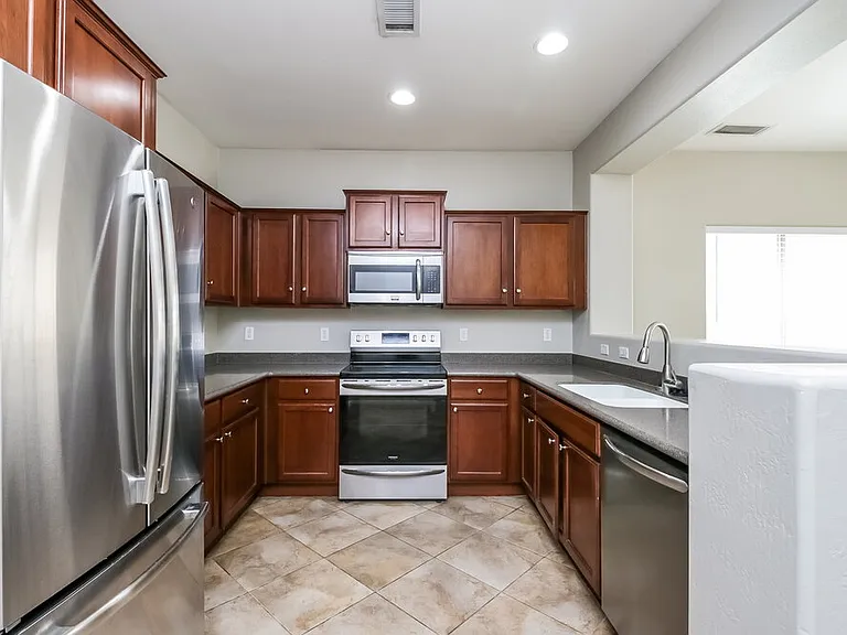 41538 N Salix Dr — Photo 6