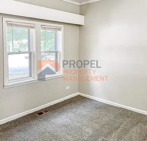 5614 S Wayne Rd #1 — Photo 4