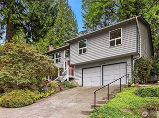 12016 106th Avenue NE, Kirkland, WA 98034