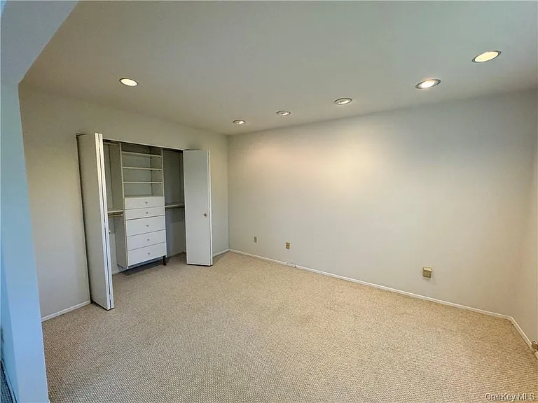 17 Rambling Brook Rd — Photo 15