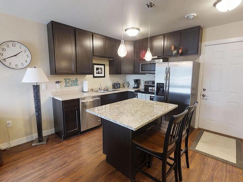 2301 Lincoln Avenue Apartment Rentals Stoughton, WI Zillow