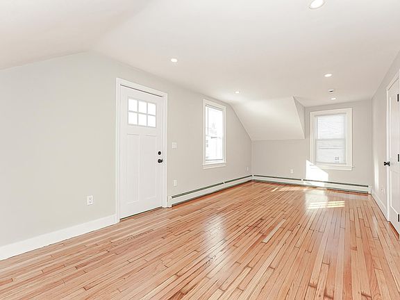 2nd image of 26 Saint James St #26