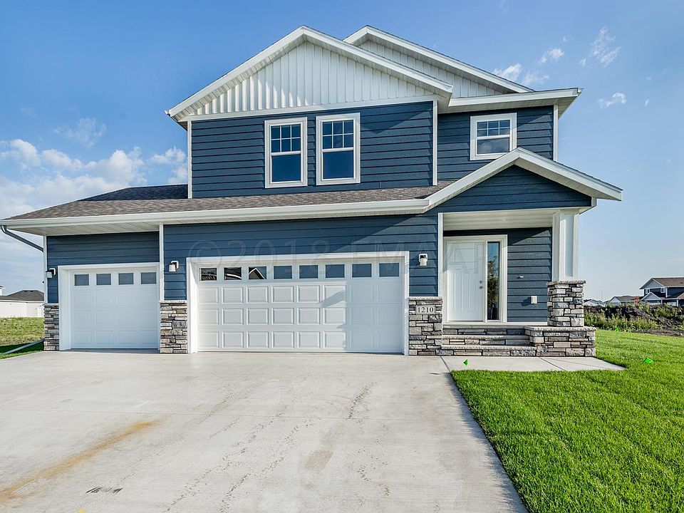 1st image of 1232 Legion Ln W