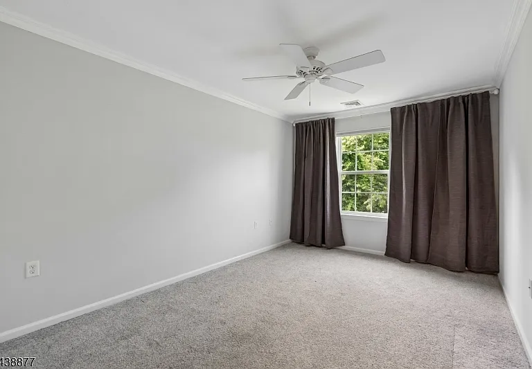 612 Lopez Ln — Photo 23