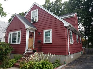 15 Caspar St, West Roxbury, MA 02132
