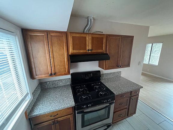 4th image of 5941 Arroyo Dr APT C