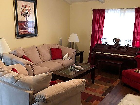 5th image of 1502 Foxcroft Loop