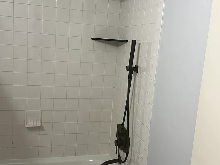 2340 Christian St #1 — Photo 6