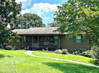 1813 Rosemont Cir, Louisville, TN 37777