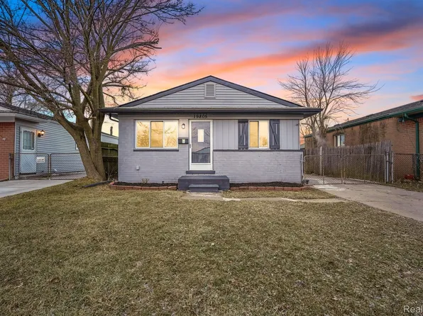 19805 Vermander Ave, Clinton Township, MI 48035