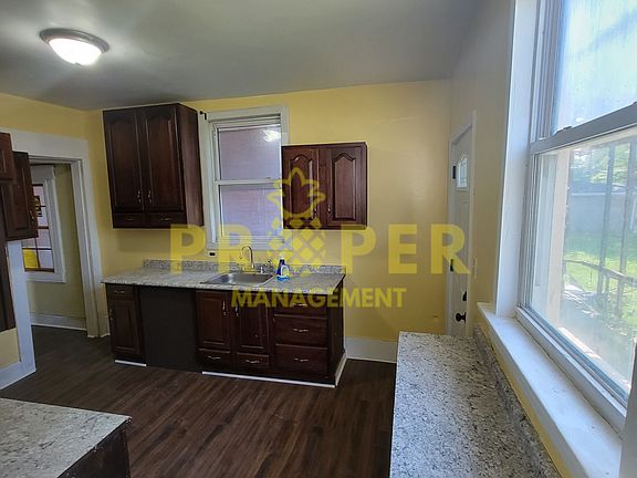 2nd image of 1726 Home Ave