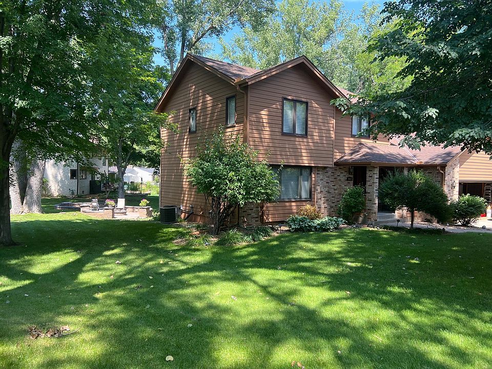 1st image of 2882 Lake Diane Ct
