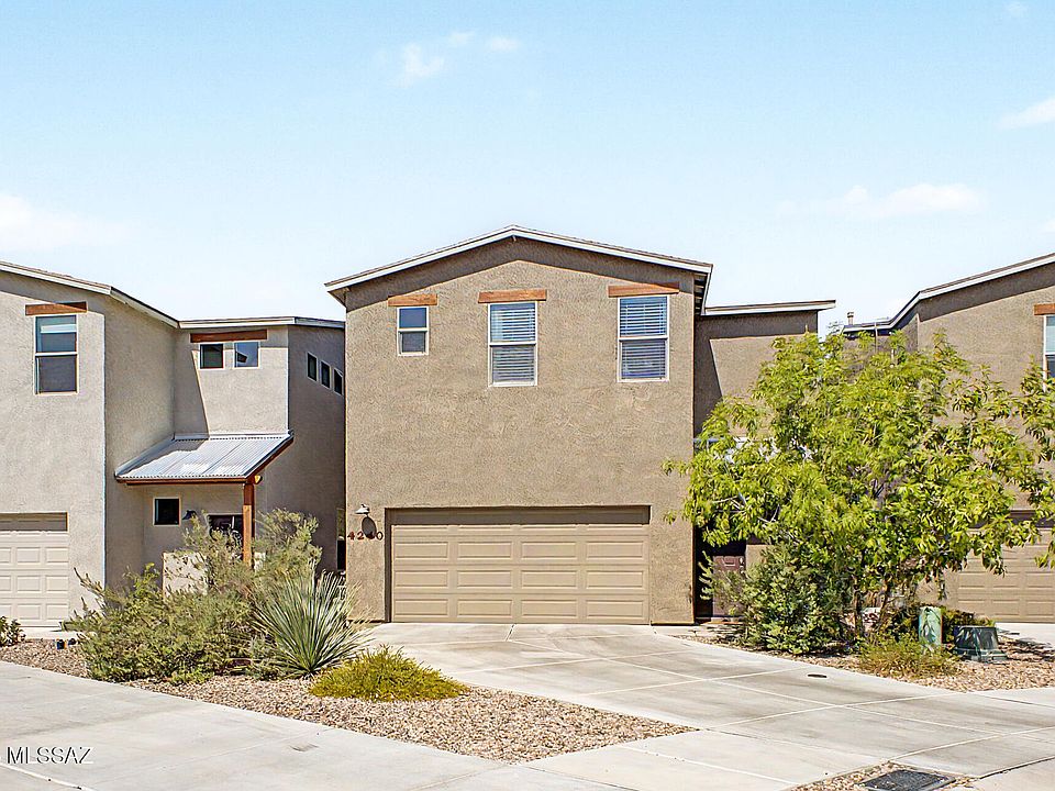 1st image of 4240 E Columbus Park Pl