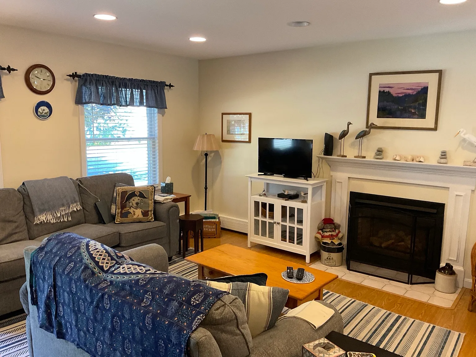 1 bed, 1200 sqft, $2,300 — Photo 4
