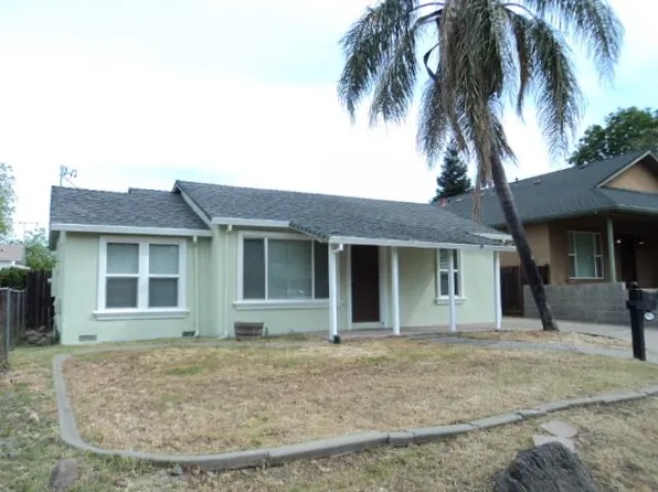 726 Grove St, Roseville, CA 95678