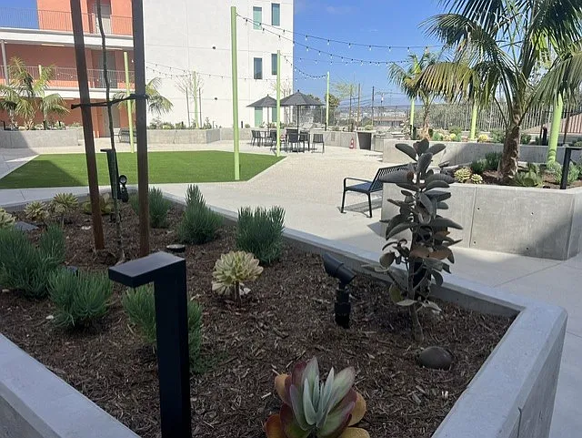 2312 F Ave — Photo 12