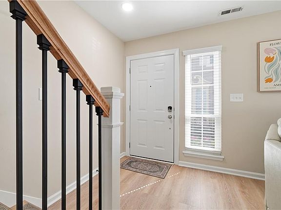 3rd image of 2326 Cornick Dr