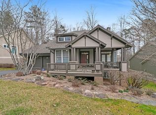 70 Meadow View Rd #V-17, Brevard, NC 28712