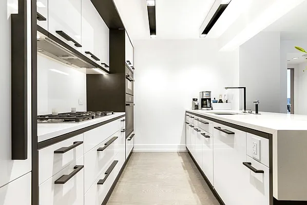 Sold by Weichert Properties - NYC | media 33