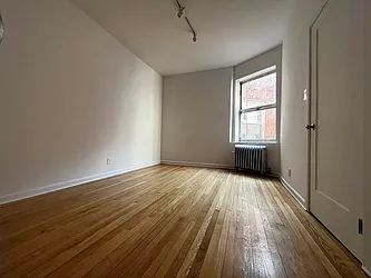 Rented by Lang Realty LLC