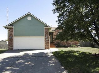 1218 S Todd Ct, Wichita, KS 67207