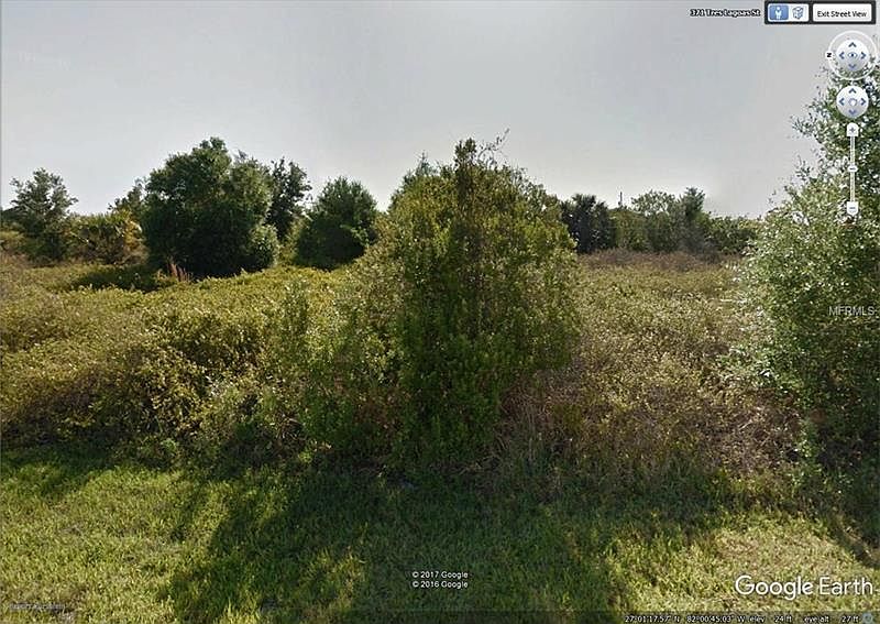 2nd image of 380 Tres Lagoas St