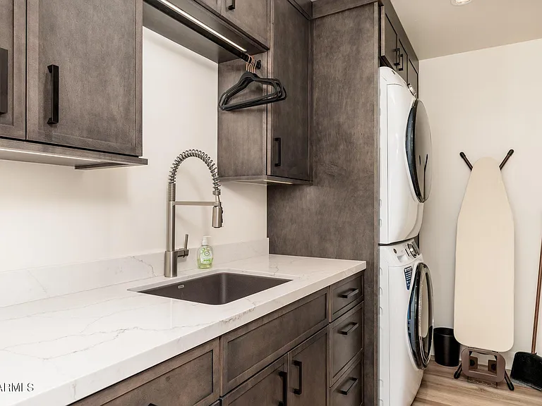 6025 E Charter Oak Rd — Photo 49