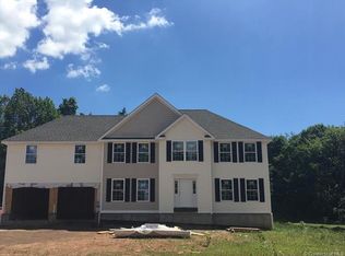 648 East St, Middletown, CT 06457