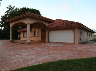 13745 SW 34th St, Miami, FL 33175