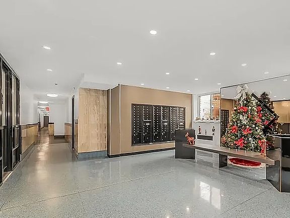 3rd image of 3636 Fieldston Rd APT 7L