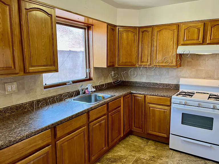 181 Bay 46th St #2 — Photo 7
