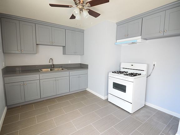 4th image of 271 E Dexter St APT 4
