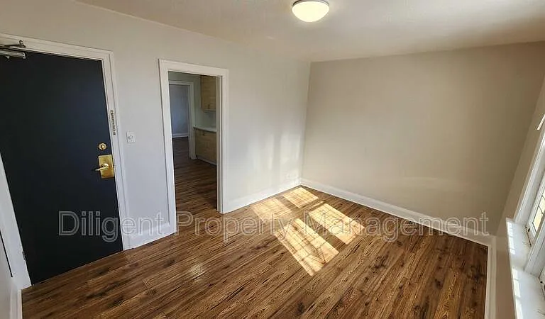 642 Bolivar St #UPPER EAST — Photo 28