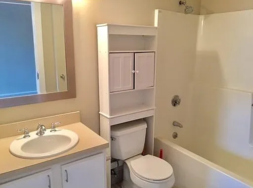 534 Commonwealth Ave #1 — Photo 4