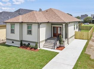 1909 Alexander Ave, Arabi, LA 70032