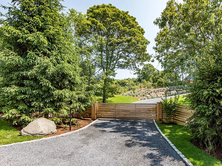 6 Tara Rd — Photo 23